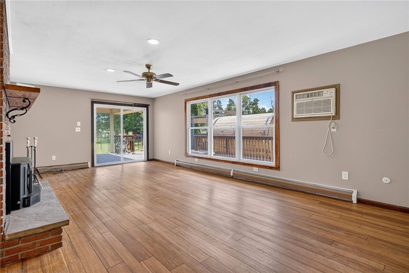 It's rare to find a home that offers this much versatility - photo 16