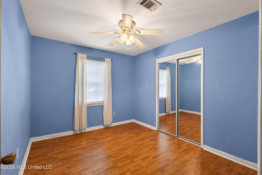 This charming all-brick 4-bedroom, 2-bath home has been lovingly - photo 18