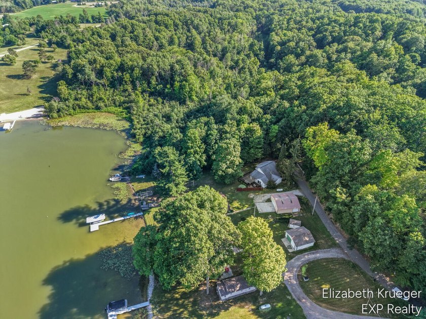 Rare opportunity to own a piece of paradise on highly - photo 22