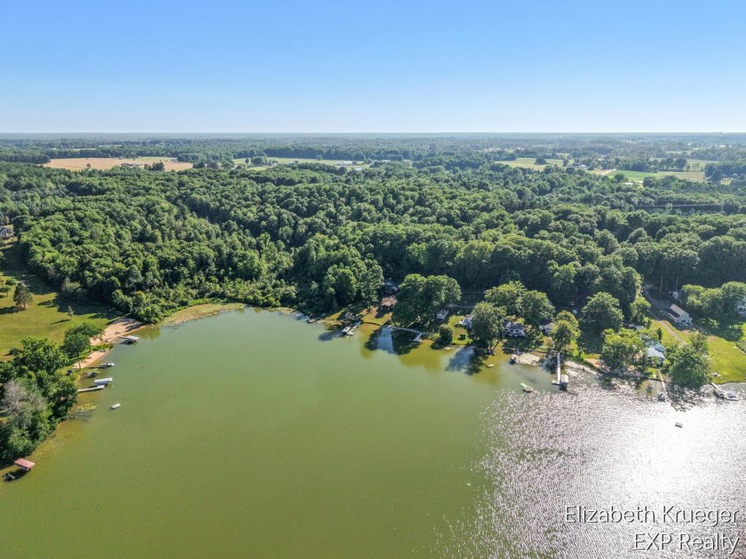 Rare opportunity to own a piece of paradise on highly - photo 23