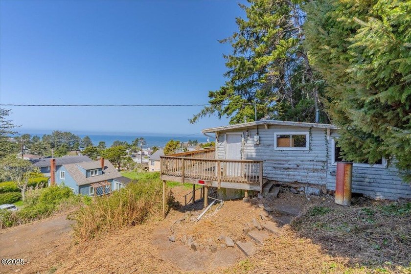 Expansive Ocean view property conveniently located near unique - photo 9