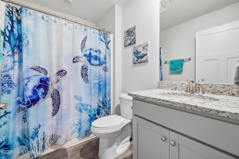 SELLER IS OFFERING UP TO $10,000 IN BUYER CONCESSIONS WITH AN - photo 27