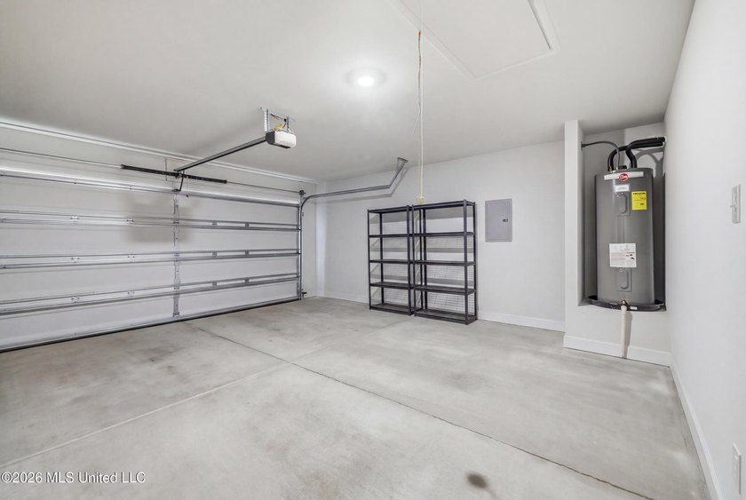 SELLER IS OFFERING UP TO $10,000 IN BUYER CONCESSIONS WITH AN - photo 35