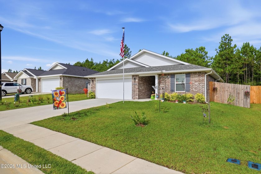 SELLER IS OFFERING UP TO $10,000 IN BUYER CONCESSIONS WITH AN - photo 39