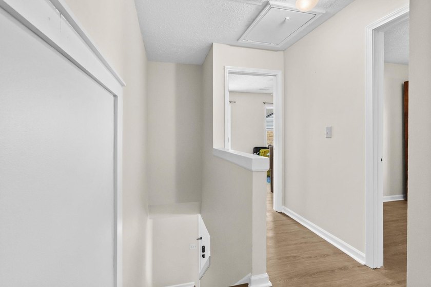 Incredible opportunity to purchase this 3 bedroom, 2.5 bath End - photo 31