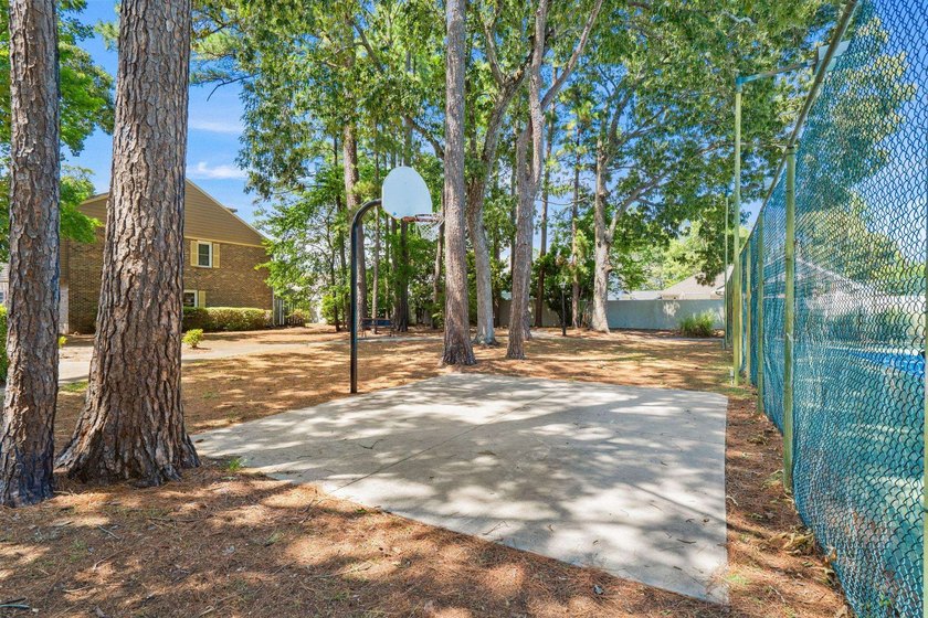 Incredible opportunity to purchase this 3 bedroom, 2.5 bath End - photo 46