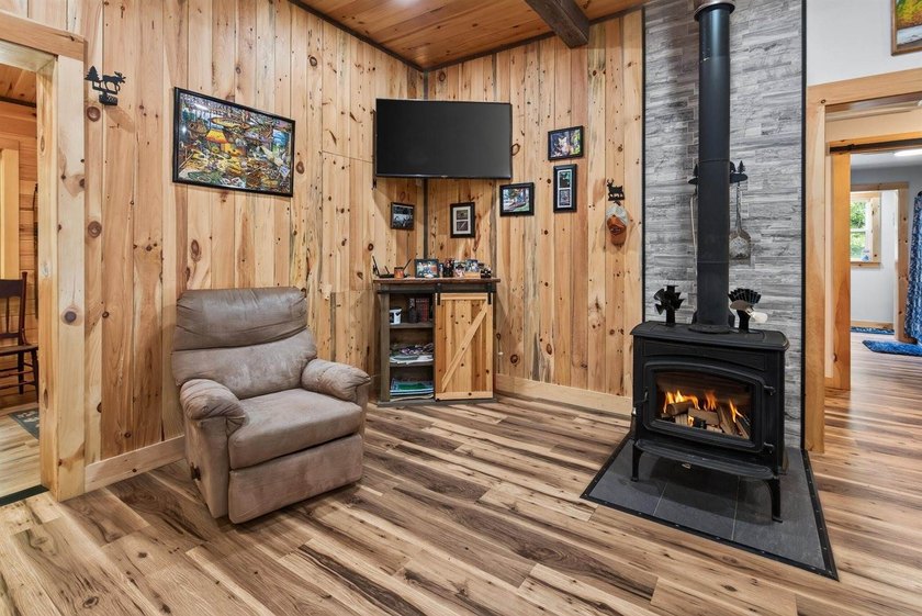 Welcome to your private retreat on beautiful Sebec Lake! This - photo 11