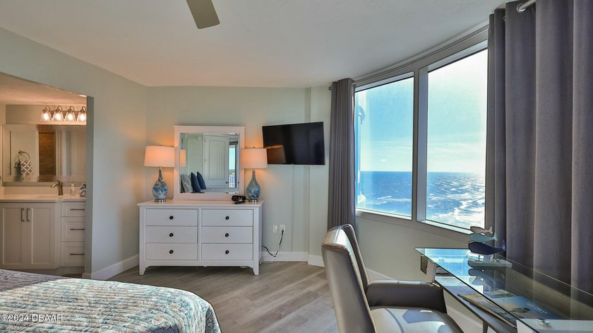 PRICED TO SELL, Coastal living with its breathtaking ocean and - photo 22