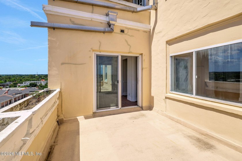 Historic Blank Slate with Panoramic River Views at Park Lane - photo 11