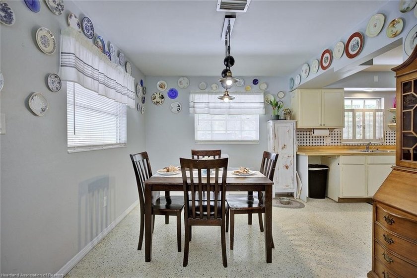Welcome home to this adorable 2 bedroom, 2 bath home nestled on - photo 12