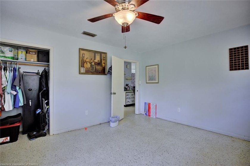 Welcome home to this adorable 2 bedroom, 2 bath home nestled on - photo 21