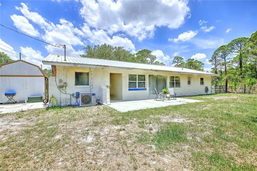 Welcome home to this adorable 2 bedroom, 2 bath home nestled on - photo 26