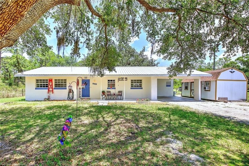 Welcome home to this adorable 2 bedroom, 2 bath home nestled on - photo 29