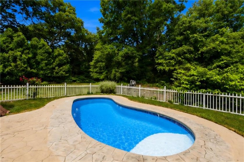 Situated on a one-acre lot along a private road, this - photo 38
