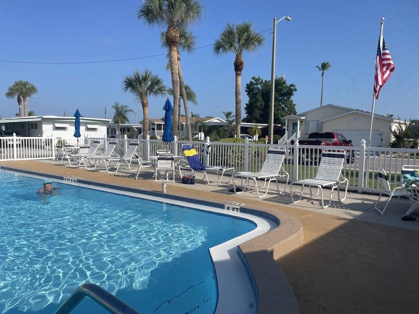 Welcome to Lake Haven, a 55+ age-qualified active and vibrant - photo 11