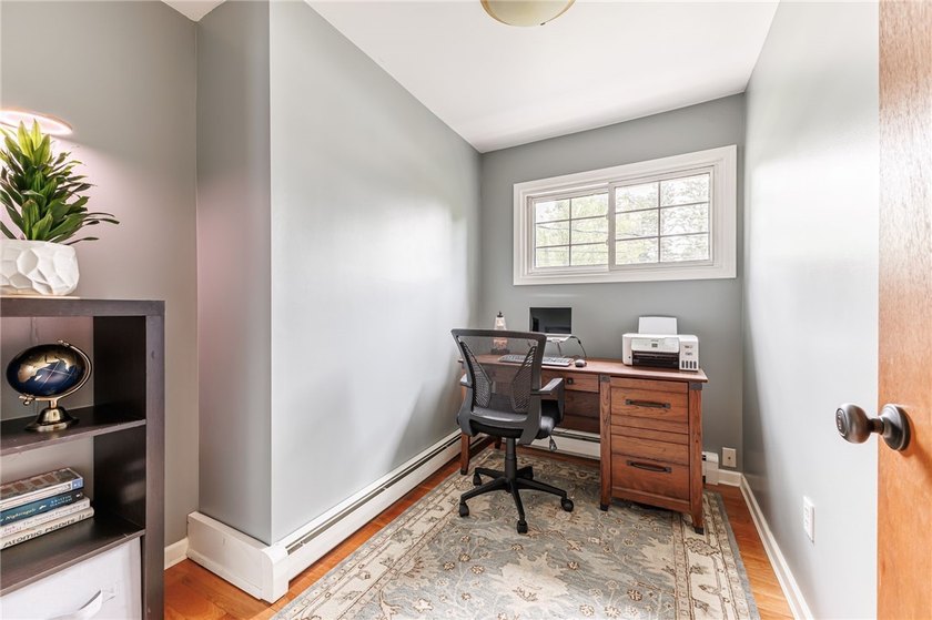 Exceptional and move-in ready split-level gem in the highly - photo 21