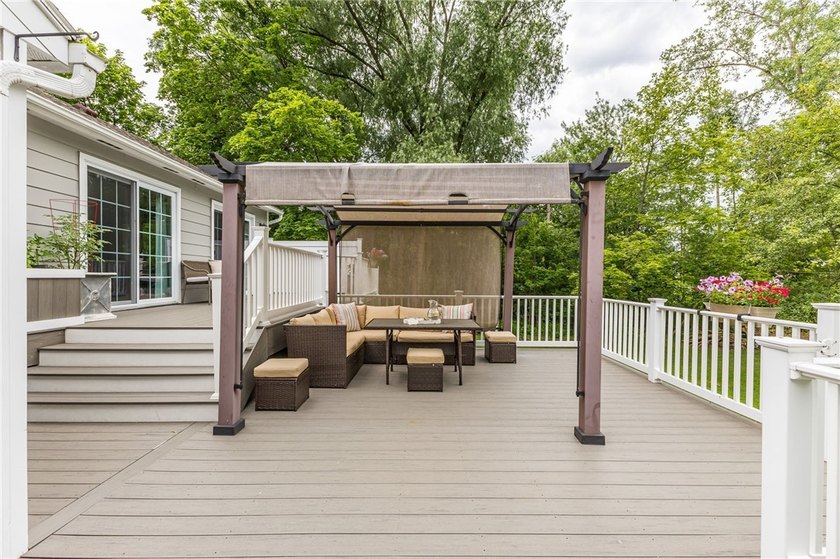 Exceptional and move-in ready split-level gem in the highly - photo 35