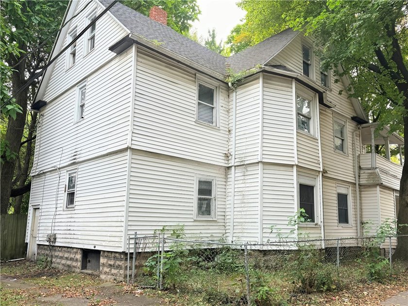 Another Rockin' Rochester Property! Fantastic opportunity for - photo 3
