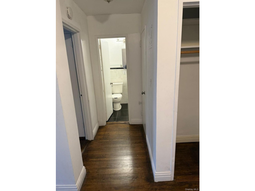 Welcome to Apartment 405, a well-maintained and spacious - photo 17