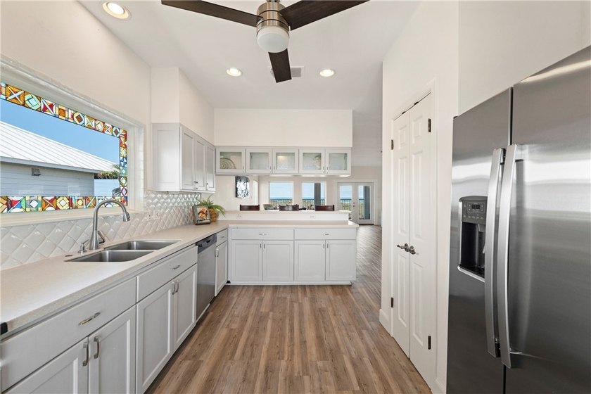 BEACHFRONT with DIRECT BEACH VIEWS and wrap-around porches made - photo 25