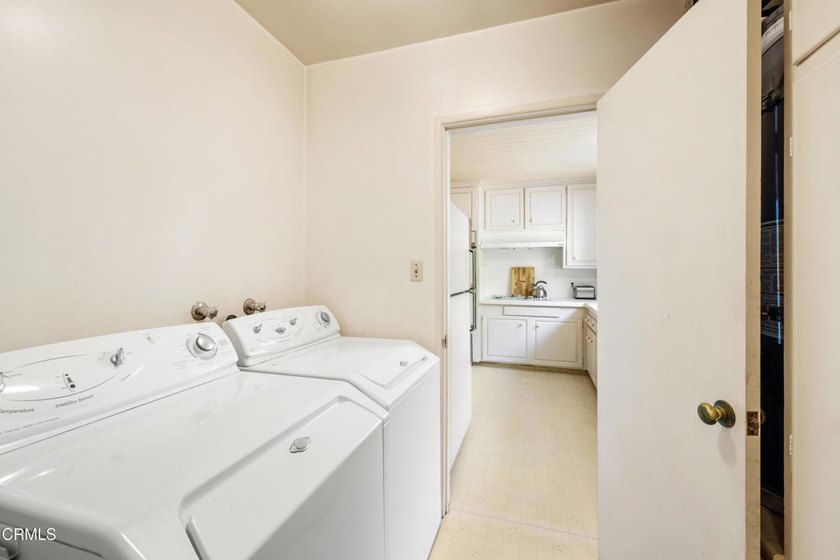 Opportunity awaits in this spacious Ventura home located in a - photo 22