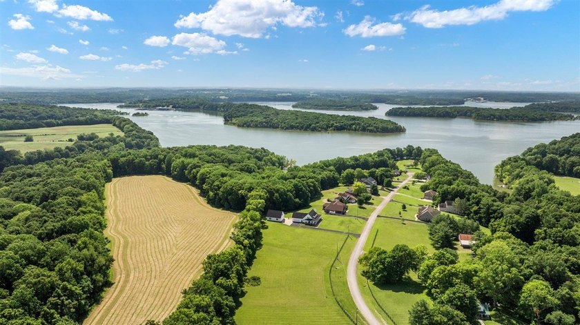 Discover the perfect place to build your dream lake home on this - photo 3