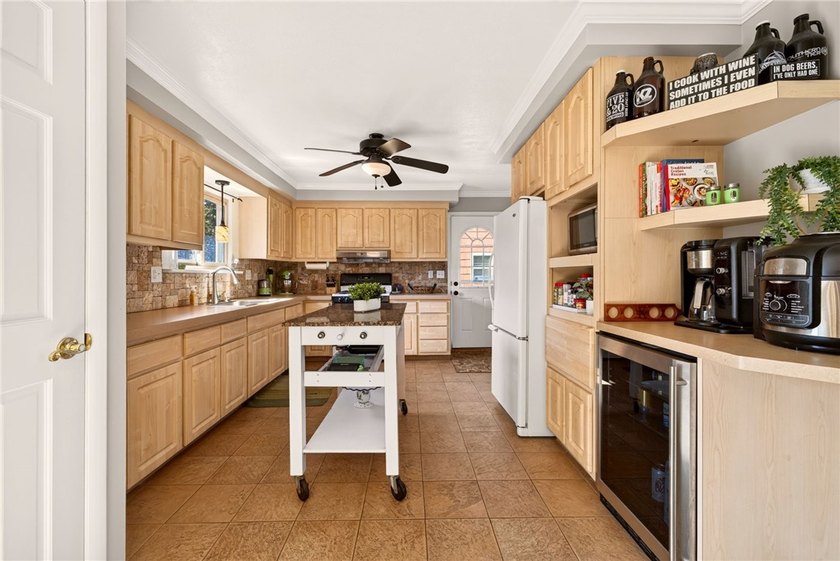 Open Saturday 11:00-1:00!! Welcome to 768 Dewitt Road! Tucked - photo 13