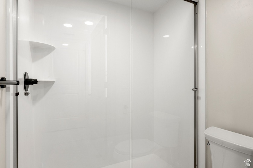 Modern Luxury Condo Near Bear Lake Short term rental Approved - photo 22