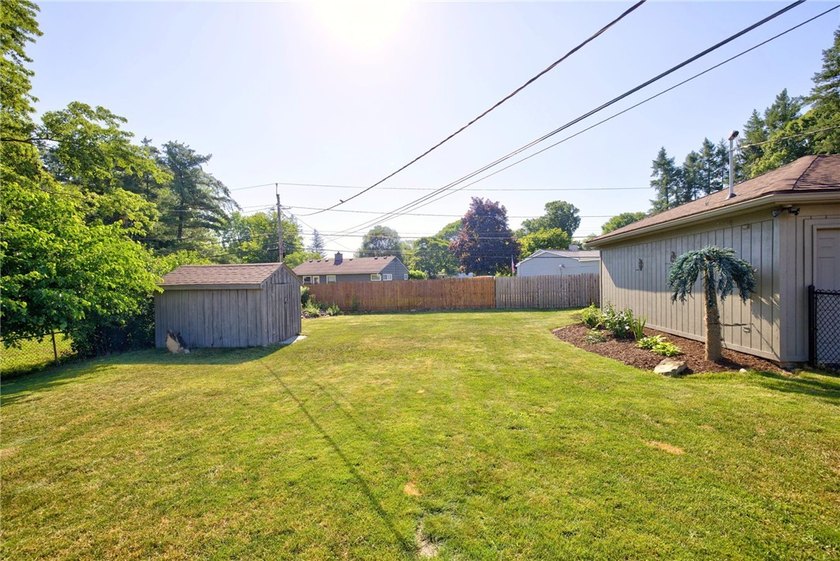 Open Saturday 11:00-1:00!! Welcome to 768 Dewitt Road! Tucked - photo 28
