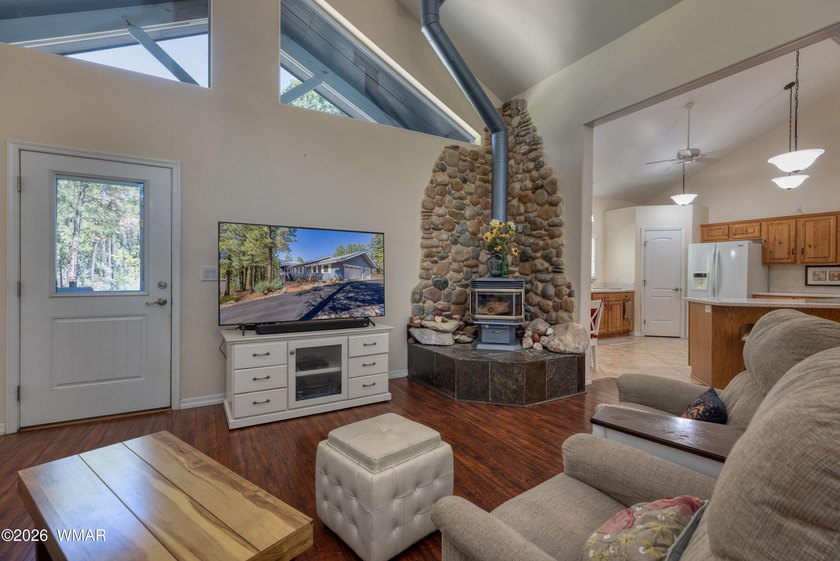 Nestled among the tall pines and bordering National Forest! This - photo 9