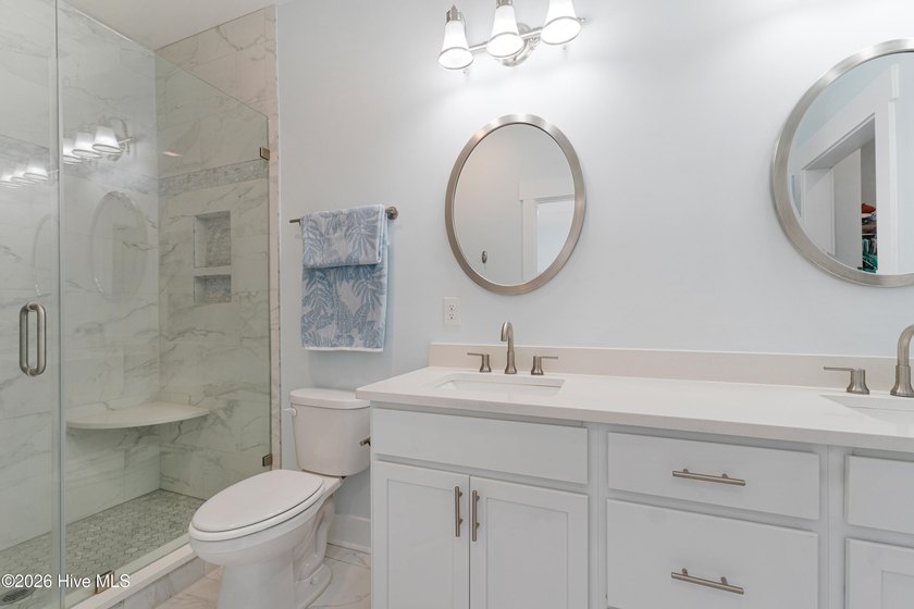 Marinafront 3-bedroom, 3.5-bath townhome in desirable Inlet Cove - photo 25