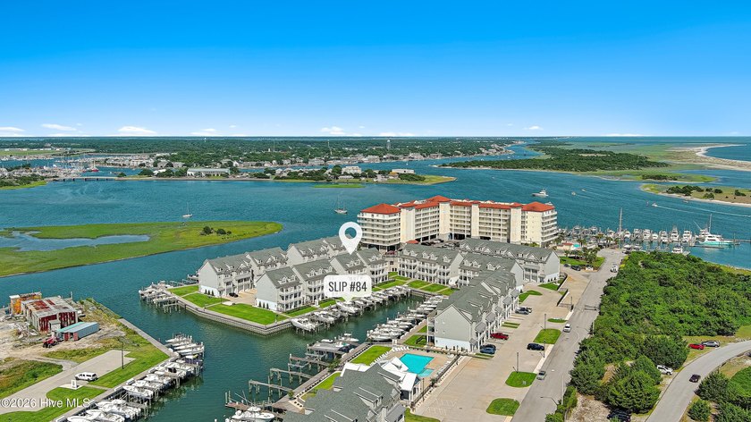Marinafront 3-bedroom, 3.5-bath townhome in desirable Inlet Cove - photo 49
