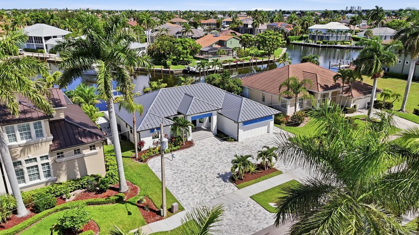 Exceptional Marco Island waterfront living with direct Gulf - photo 3