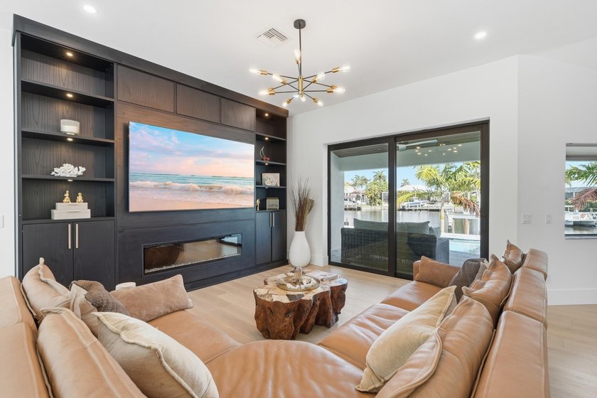 Exceptional Marco Island waterfront living with direct Gulf - photo 10