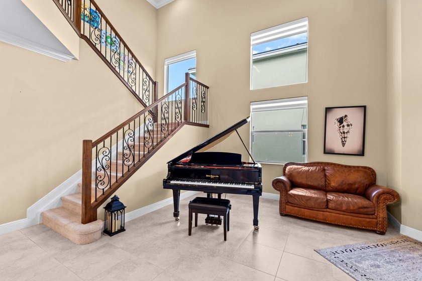 Live large, save big, and enjoy the view. Built in 2014 by Minto - photo 7