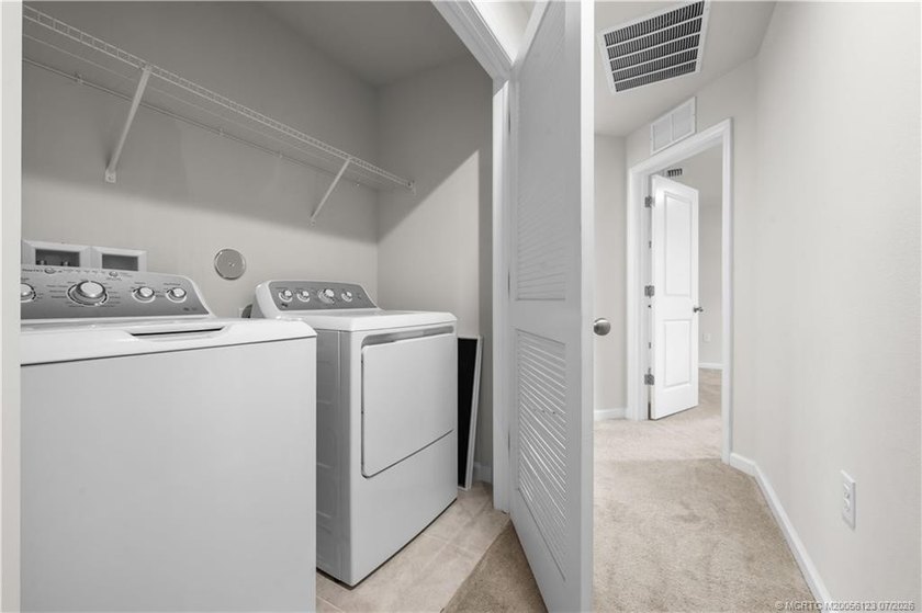 Move-in ready and beautifully maintained, this spacious - photo 25