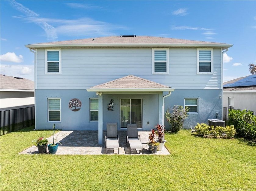 Move-in ready and beautifully maintained, this spacious - photo 38