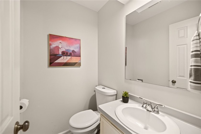 Welcome to 27 Neville Lane, nestled in the heart of Brighton! - photo 16