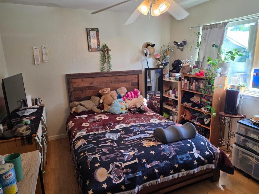 This 1,616 sq. ft. home in San Jose sits on a 6,732 sq. ft. lot - photo 16