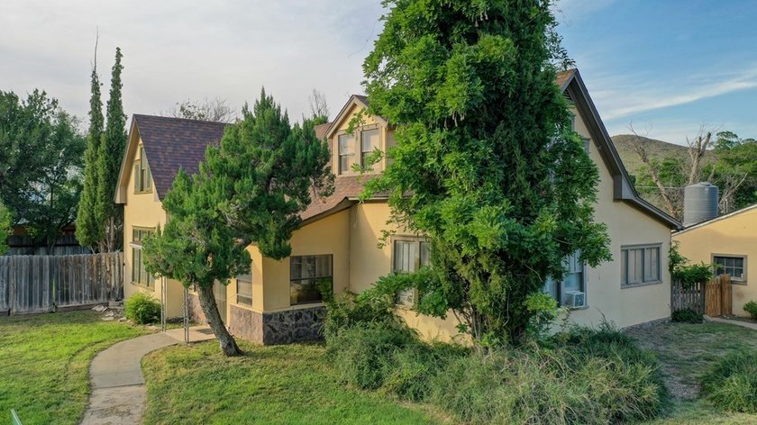 Built in 1920, this historic 2 story home offers 3,011 sqft of - photo 3
