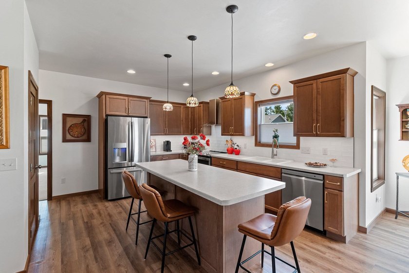 Welcome to this 3 year old, 3-bedroom, 2-bath home at 606 W 3rd - photo 31