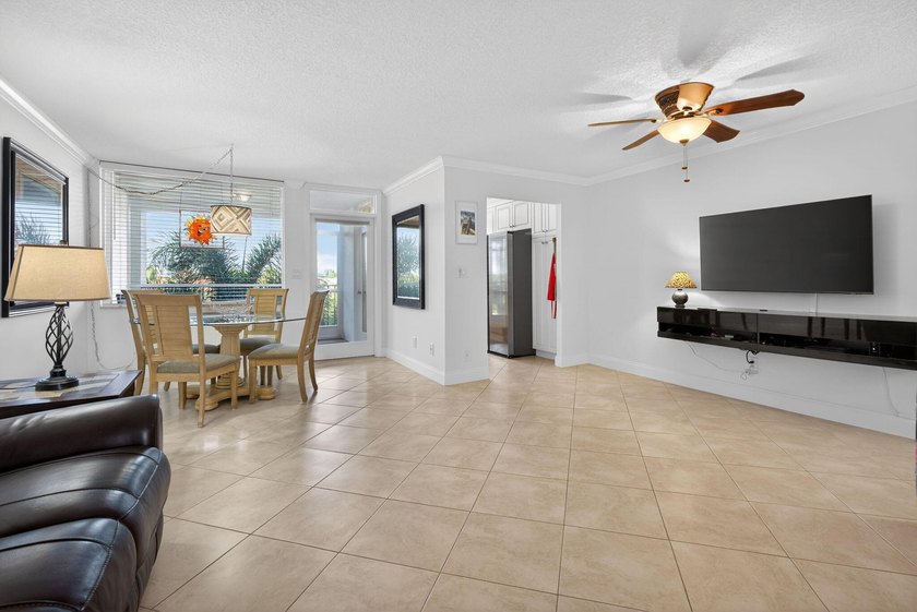 Waterfront living at its finest - spacious 1-bedroom, 1-bath - photo 13
