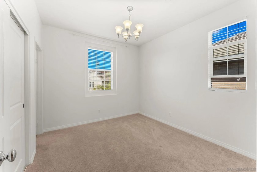 LIGHT &amp; BRIGHT CORNER LOT in the heart of the highly - photo 22