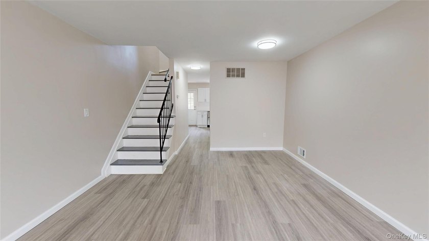 Welcome to 109 Lyceum Ct-a charming, renovated Townhouse in a - photo 4