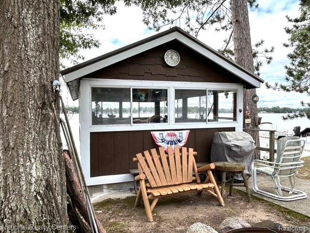 ALL SPORTS LONG LAKE! SANDY FRONTAGE ON THE MAIN BODY OF THE - photo 12