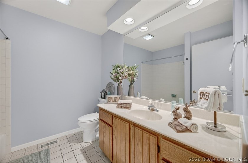 Motivated seller! This private oasis is in the heart of - photo 27