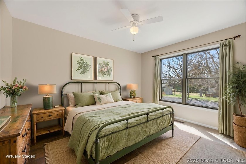 Motivated seller! This private oasis is in the heart of - photo 39