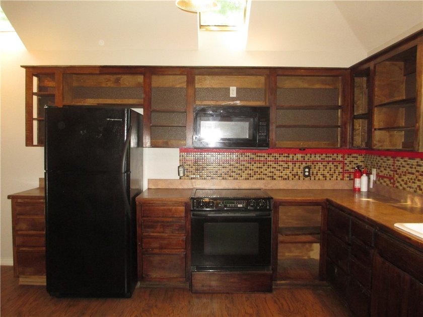 Custom built one owner home awaits your special touch. Upon - photo 28