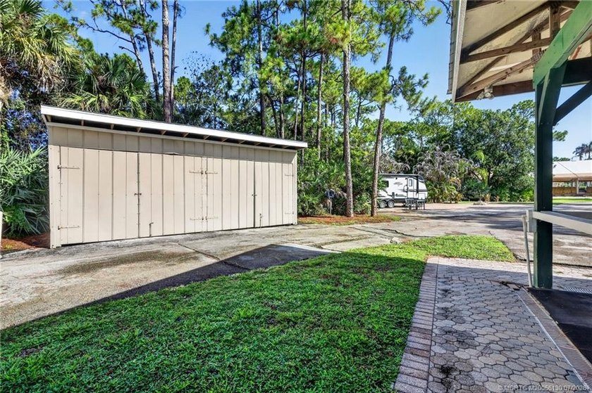 Palm City Farms Equestrian Estate | Endless Potential. A rare - photo 34