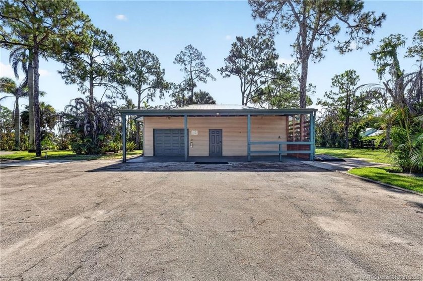 Palm City Farms Equestrian Estate | Endless Potential. A rare - photo 39